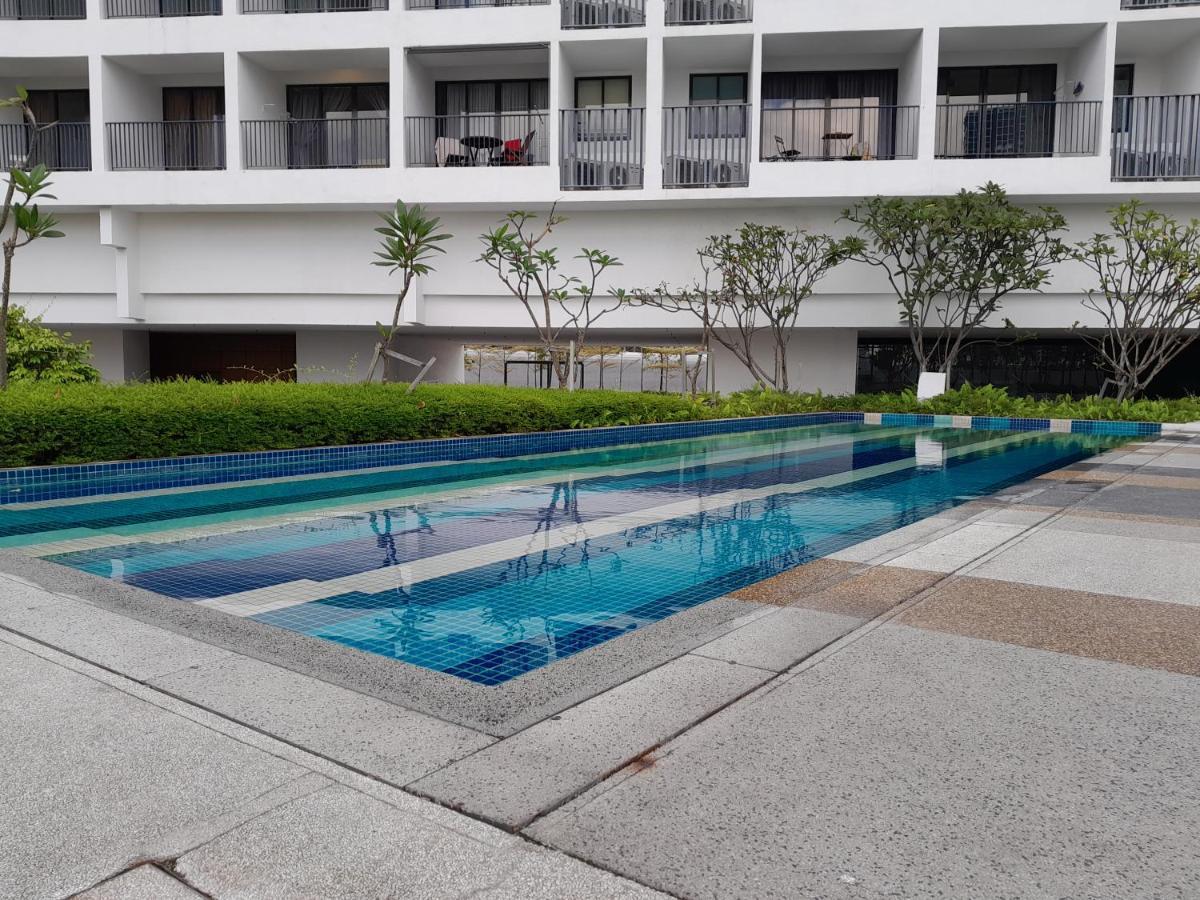 The Landmark Comfort Relax Spacious Sea View By Iz Tanjung Tokong Exterior foto