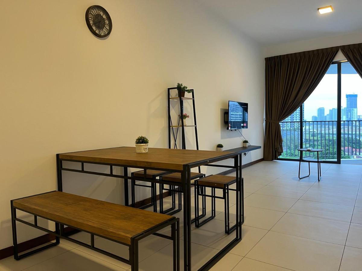 The Landmark Comfort Relax Spacious Sea View By Iz Tanjung Tokong Exterior foto