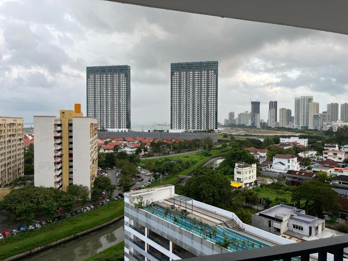 The Landmark Comfort Relax Spacious Sea View By Iz Tanjung Tokong Exterior foto